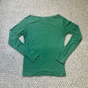Long sleeve boat neck top